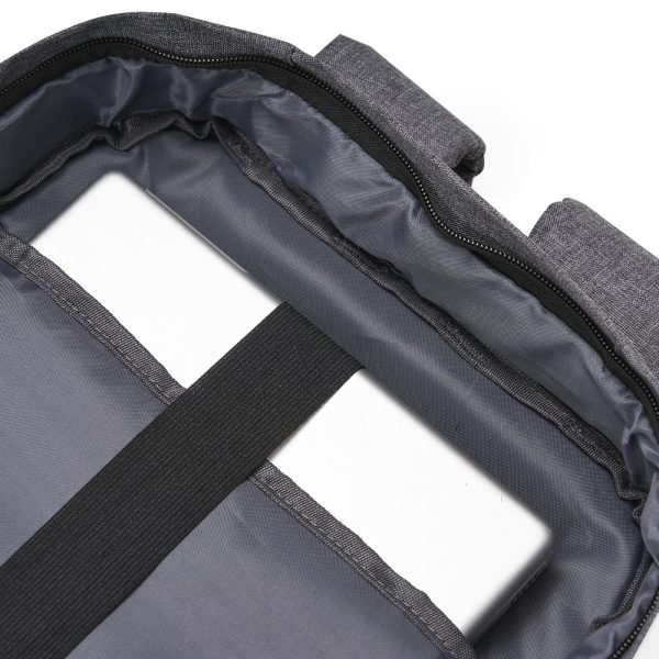 14778 | Mochila Poliéster com Bloqueador RFID - Image 5